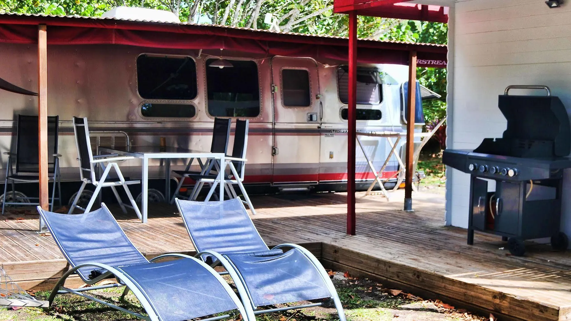 Airstream Paradise Bernard Kemp